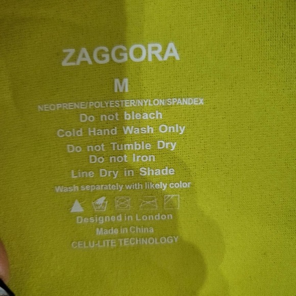 ZAGGORA BURN MORE CALORIES W HOT BODY WATERPROOF BLACK TRACK JACKET W HOOD SZ: M - Picture 12 of 16